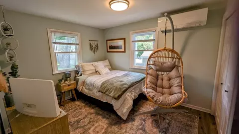 Bedroom - 3 Bennett St, Hudson, MA 01749 photo 2 of 4