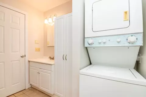 393 Highland St, Dedham, MA 02026 photo 40