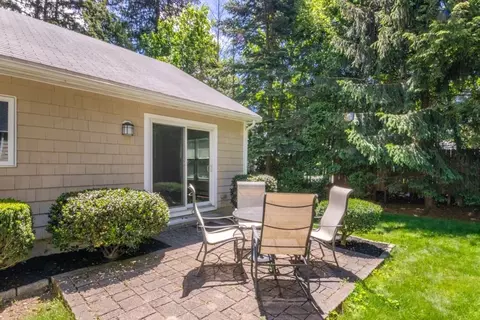 393 Highland St, Dedham, MA 02026 photo 28