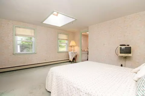 393 Highland St, Dedham, MA 02026 photo 20