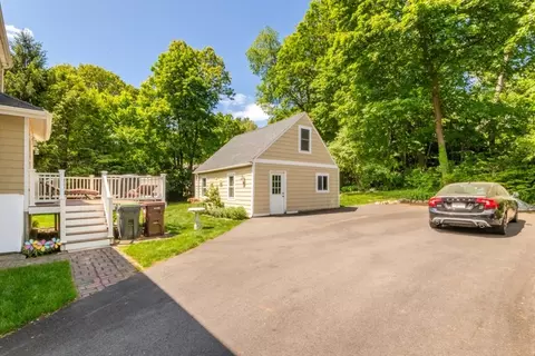 393 Highland St, Dedham, MA 02026 photo 5