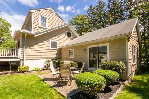 393 Highland St, Dedham, MA 02026 photo 27