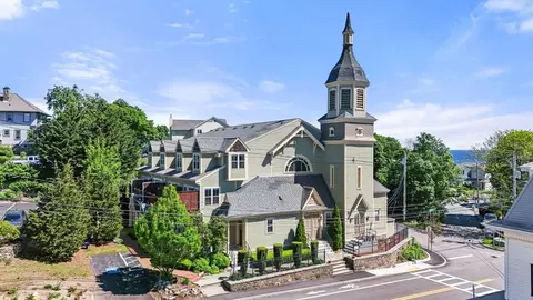 214 Atlantic Ave #8, Hull, MA 02045