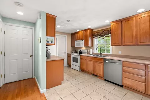 47 Mohave Rd, Worcester, MA 01606 photo 7