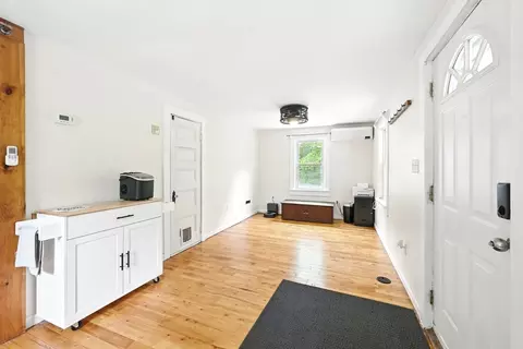 24 Barnett Rd, Sutton, MA 01590 photo 6
