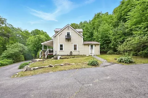 24 Barnett Rd, Sutton, MA 01590 photo 4