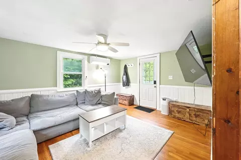 24 Barnett Rd, Sutton, MA 01590 photo 10