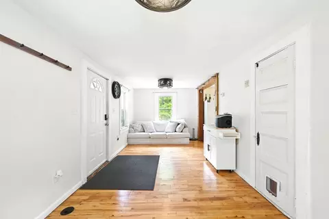 24 Barnett Rd, Sutton, MA 01590 photo 8