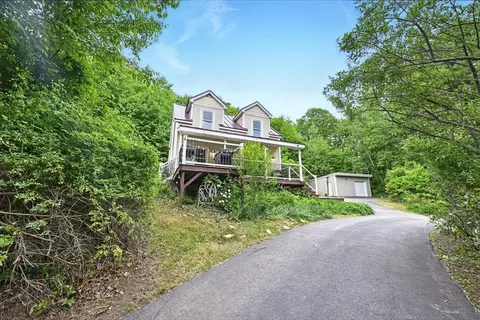 24 Barnett Rd, Sutton, MA 01590 photo 2
