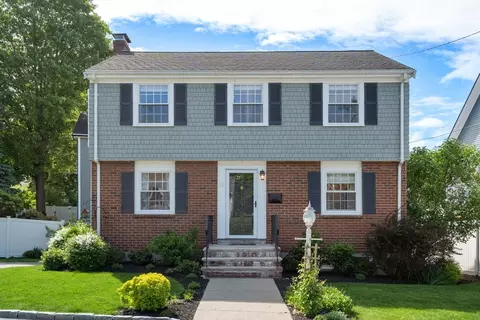 15 Janet Rd, Arlington, MA 02474