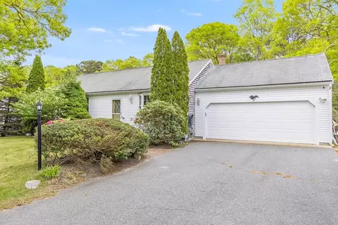 18 Tupelo, Harwich, MA 02645