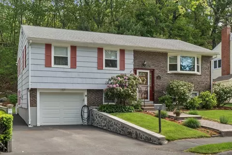 87 Lockwood Rd, Lynn, MA 01904