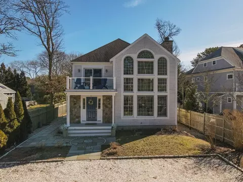 21 Bayview Rd, Mashpee, MA 02649 photo 2