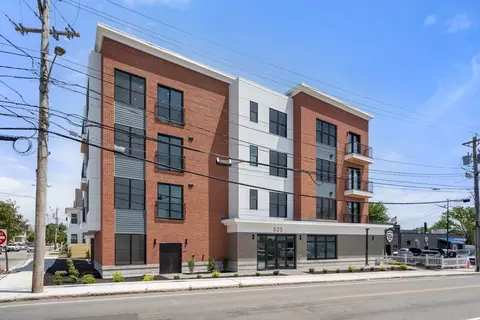 523 2nd St #303, Everett, MA 02149 photo 3