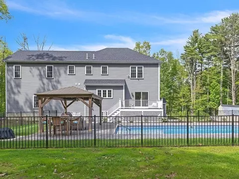 82 Sutton St, Uxbridge, MA 01569 photo 30