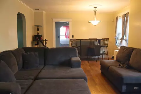 27 Bushwick Pl, Springfield, MA 01109 photo 11