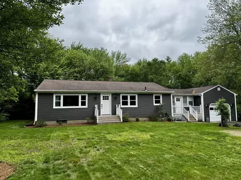 389 Porter Rd, East Longmeadow, MA 01028