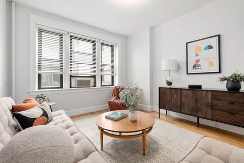 50 Jamaicaway #8, Boston, MA 02130