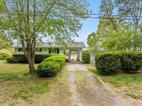 Exterior - 10 Sandpiper Ter, Wareham, MA 02571 photo 1 of 2