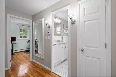 67 Greenleaf Cir, Framingham, MA 01701 photo 30