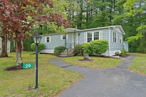 29 Bayberry Ln, Kingston, MA 02364