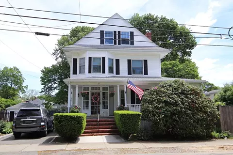 27 Summer St, Saugus, MA 01906
