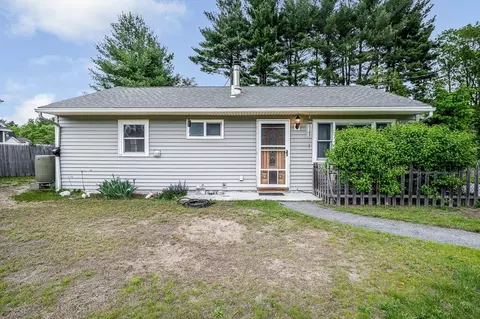 5 Dirlam Cir, Tewksbury, MA 01876
