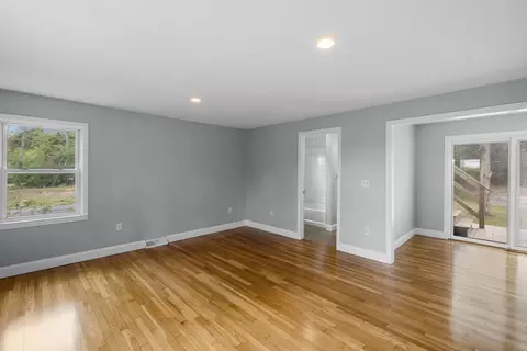 67 Great Neck Rd, Wareham, MA 02571 photo 19