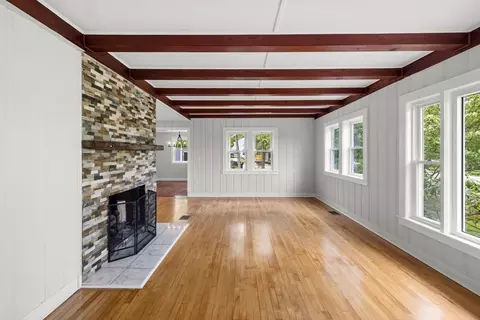 67 Great Neck Rd, Wareham, MA 02571 photo 4