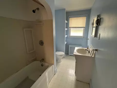 189 Bush St, Fall River, MA 02724 photo 13