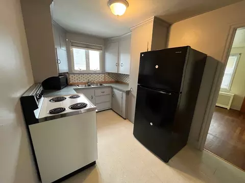 189 Bush St, Fall River, MA 02724 photo 10