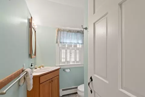 14 Prince St, Danvers, MA 01923 photo 24