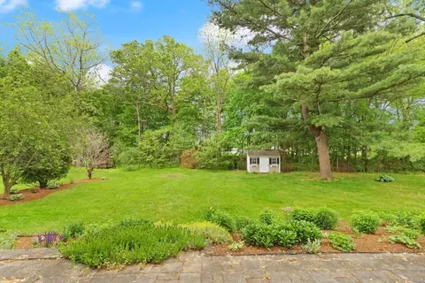 14 Prince St, Danvers, MA 01923 photo 3