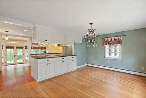 14 Prince St, Danvers, MA 01923 photo 17