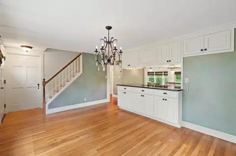 14 Prince St, Danvers, MA 01923 photo 16