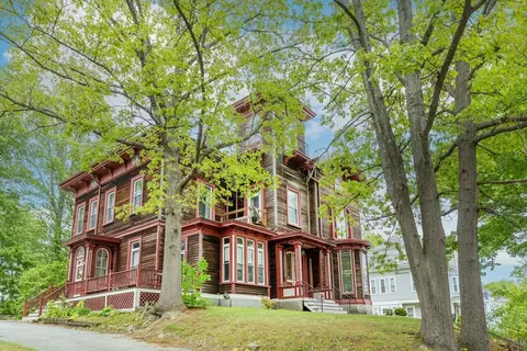 4 Mount Vernon #1, Haverhill, MA 01830