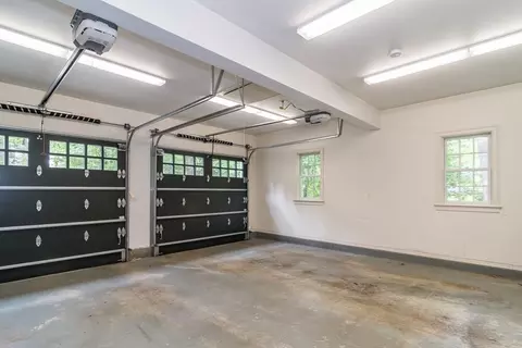 617 South St, Needham, MA 02492 photo 39