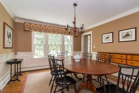 617 South St, Needham, MA 02492 photo 14