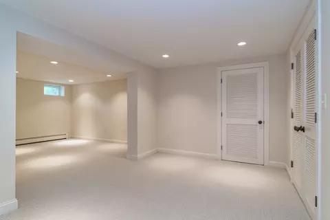 617 South St, Needham, MA 02492 photo 32