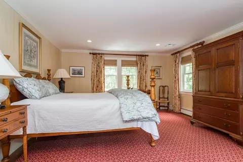 617 South St, Needham, MA 02492 photo 21