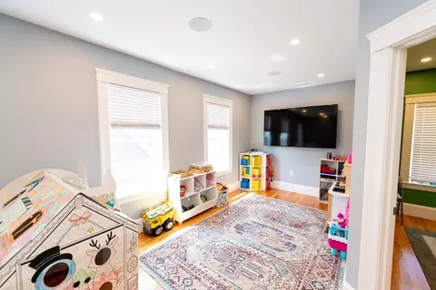 74 Clinton St, Everett, MA 02149 photo 24