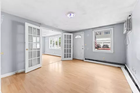 59 Harvard St, Everett, MA 02149 photo 3