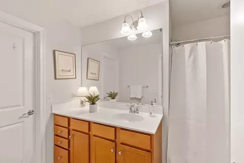 Bath - 17 Ryder Path #17, Acton, MA 01720 photo 2 of 2