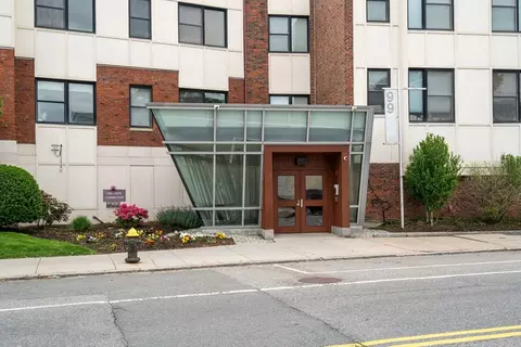 99 Chestnut Hill Ave #212, Brighton, MA 02135