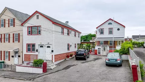 36-38 Chapel St, Lowell, MA 01852