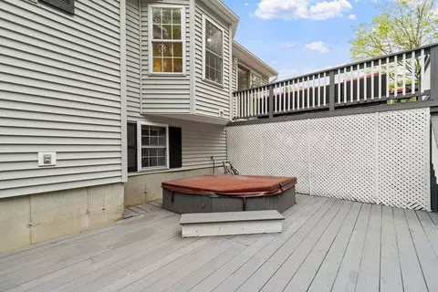 2 Pinebrook Ln, Worcester, MA 01609 photo 28