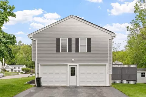 2 Pinebrook Ln, Worcester, MA 01609 photo 32