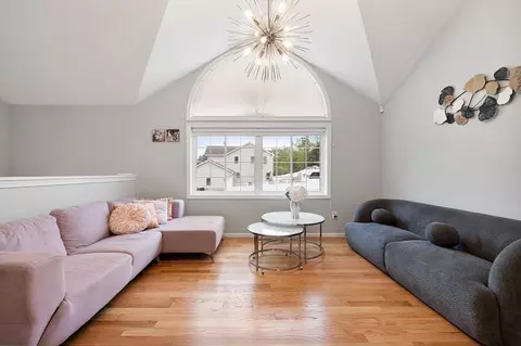 2 Pinebrook Ln, Worcester, MA 01609 photo 9