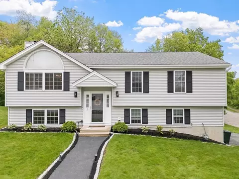 2 Pinebrook Ln, Worcester, MA 01609 photo 39