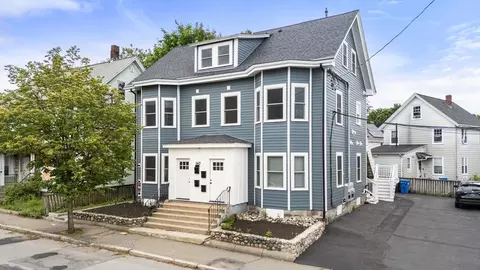 167 Charles St, Waltham, MA 02453